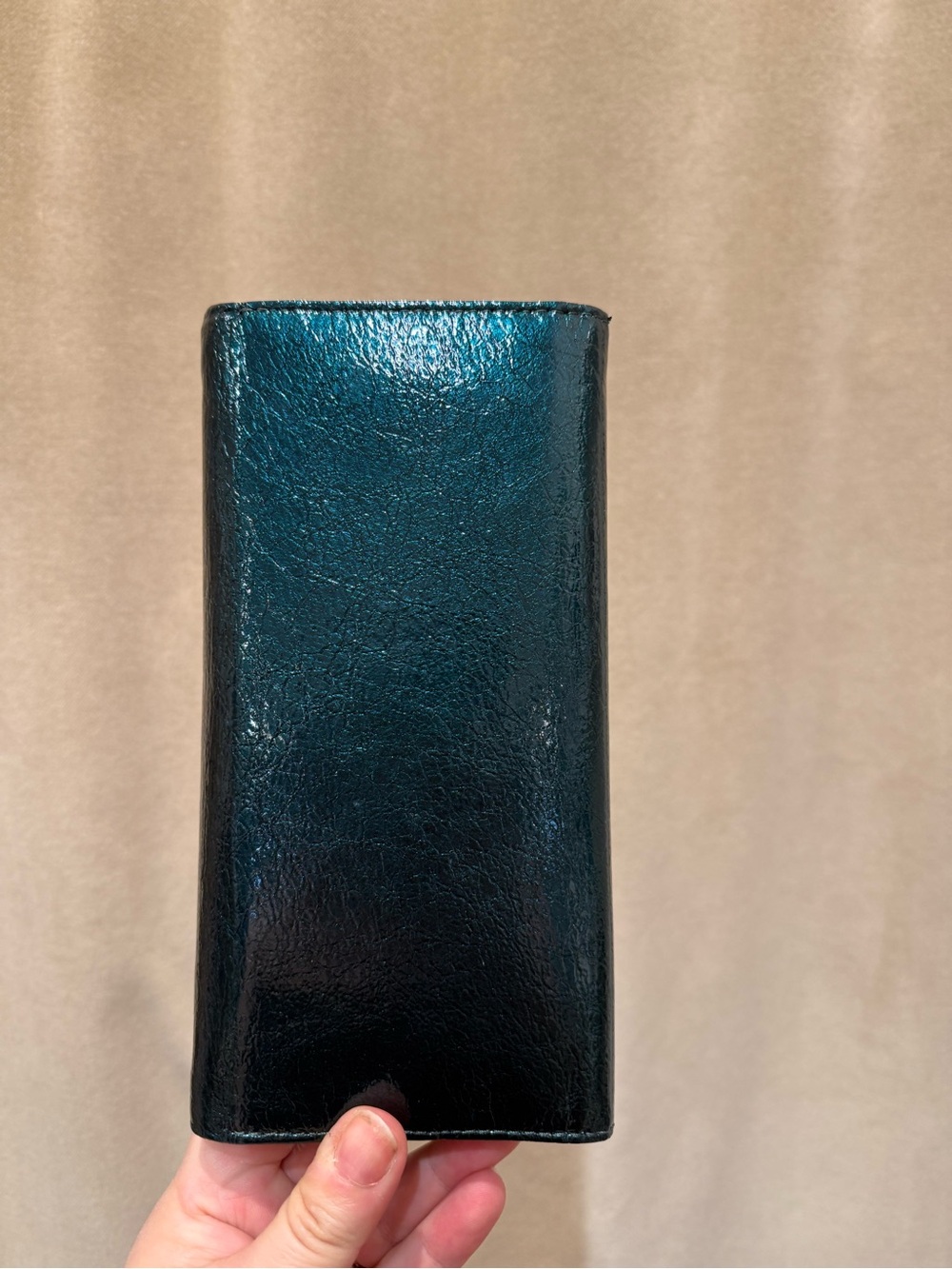 Hobo Rachel Wallet, Spruce Patent Leather - Picture 6 of 7